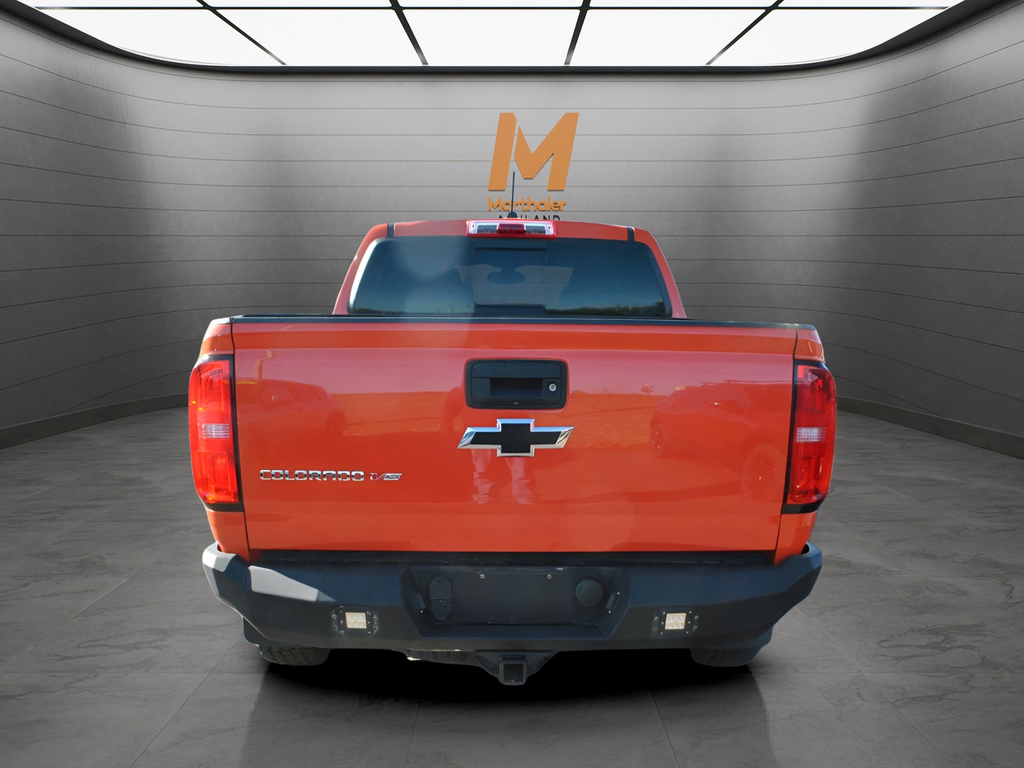 2019 Chevrolet Colorado — rear three-quarter view